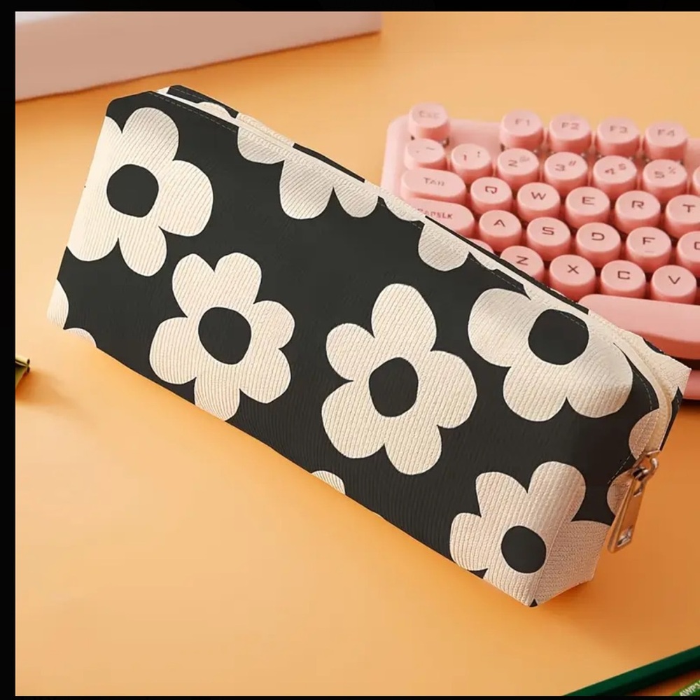 Floral Black and White Cosmetic Bag 3 pack